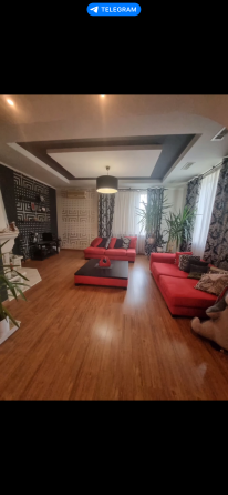 Продается дом 3 уровня, Набережная Донецк