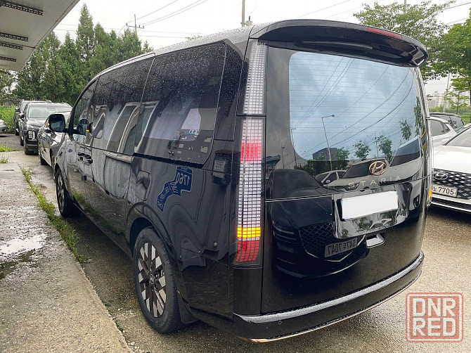 Продаеться Hyundai Staria Донецк - изображение 4