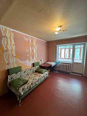 продам 2х ком квартиру в кировском р-не, абакумова, хорошее состояние. Донецк