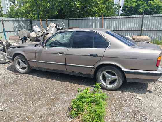 Продам BMW 520i 1989 года Донецк