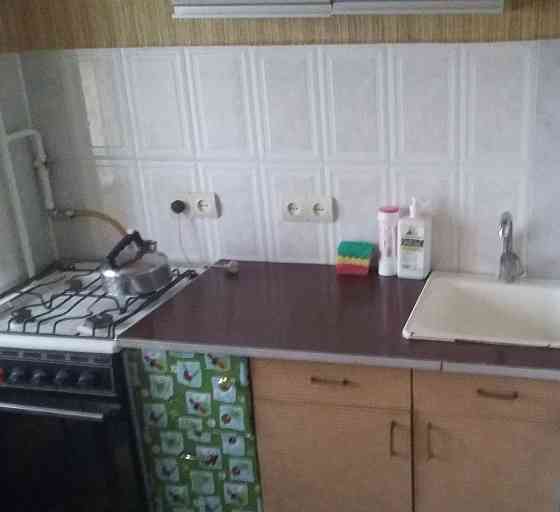 Продам 1 к. кв. 8/9 улица Речная, Ленинский район. Донецк