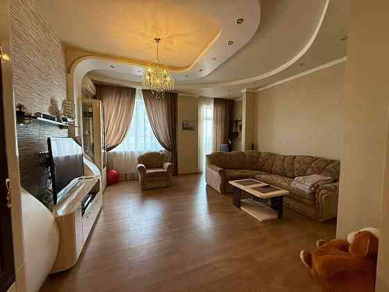 Сдам 4 ком.кв 130 м2, в центре, проспект Мира Донецк