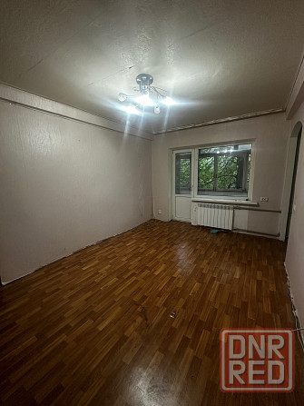 продается 3 ком. кв. квартира в калининском районе, детская областная больница Донецк - изображение 3