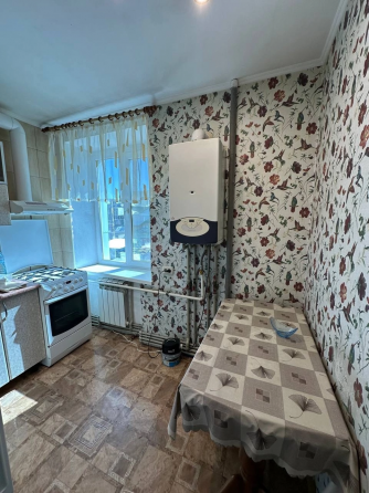 Продажа 2-х комнатной квартиры в самом центре Макеевки ( напротив магазина Like ) Макеевка