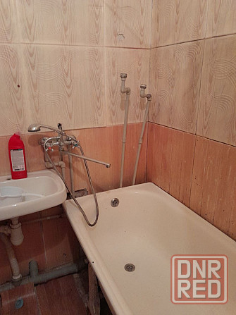 Продажа 3х комнатной квартиры в центре г. Шахтерска , 7 квартал. Шахтерск - изображение 7