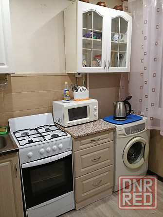 Сдам однокомнатную квартиру в отличном состоянии, в Ленинском районе Донецк - изображение 4