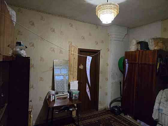 Продам 1 к.кв. на земле рядом с гипермаркетом Галактика (Макеевка), 40 м-общая пл. удобства Макеевка