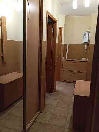 Продается уютная двухкомнатная квартира в Калининском районе по бульвару Шахтостроителей Донецк