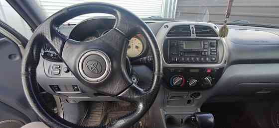 Продается авто TOYOTA RAV 4 Мариуполь