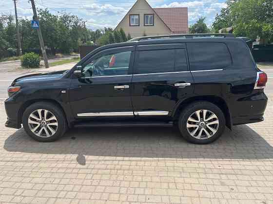 Toyota Land Cruiser 200. Год 2008. Двигатель 4.5 дизель. Пробег 220т. Харцызск