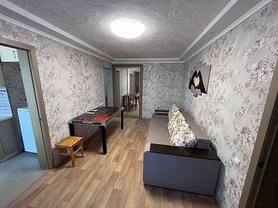 Продам 2-х ком. кв. с автономным отоплением, 2/3 эт., 47 м.кв. - Волноваха-центр, ул. Ленина Волноваха