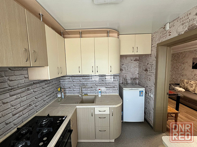 Продам 2-х ком. кв. с автономным отоплением, 2/3 эт., 47 м.кв. - Волноваха-центр, ул. Ленина Волноваха - изображение 2