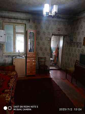 Продам 2-х комн. квартиру на земле на Вазе в Донецке. Донецк