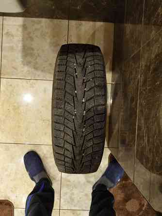 Зимняя резина r14 hankook 2 покрышки Донецк