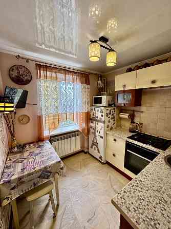 Продажа 2к.кв пл.Бакинских Комиссаров Донецк