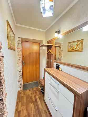 Продажа 2к.кв пл.Бакинских Комиссаров Донецк