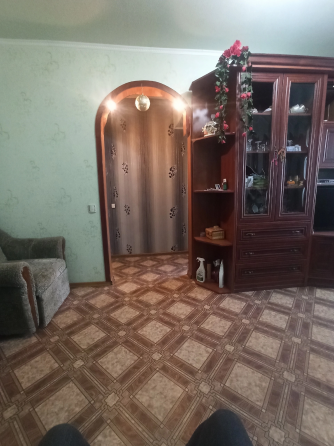 Продам 2 комнатную уютную квартиру 3/4 Город Макеевка, Советский р-н, пл. Трестовская Макеевка