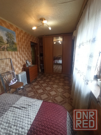 Продам 2 комнатную уютную квартиру 3/4 Город Макеевка, Советский р-н, пл. Трестовская Макеевка - изображение 5