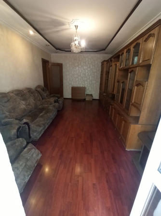 Продам квартиру 2 комнатную 2/7 Город Донецк, Ворошиловский район, ул. Постышева, площадь Ленина Донецк