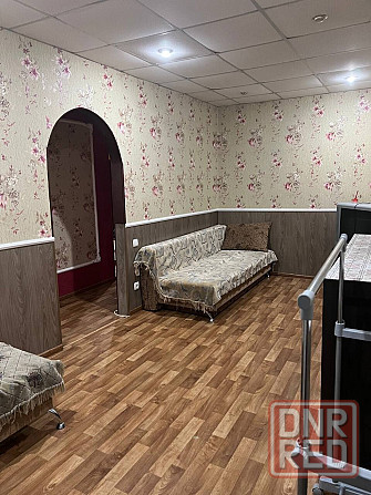 Продается 1 комнатная квартира, ул. 50-й Гвардейской дивизии Донецк - изображение 2