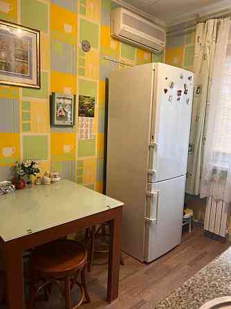 Продается 3 комнатная квартира Калининский р-н Шахтостроителей Донецк