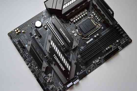 Игровой комплект I7 10700 Msi Z490 16Gb 4133MHz! Донецк