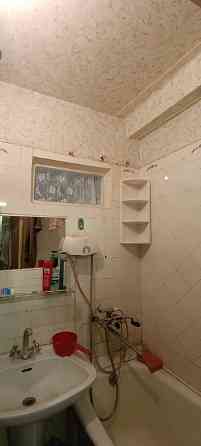 Продам 2-х комн в Ворошиловском р-не. 3/5. Две раздельные комнаты. Донецк