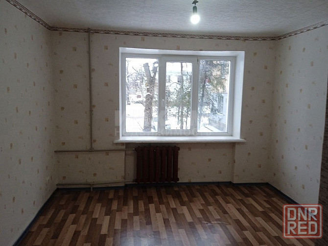Продам квартиру 18 м2 в городе Луганск 26 квартал Луганск - изображение 1