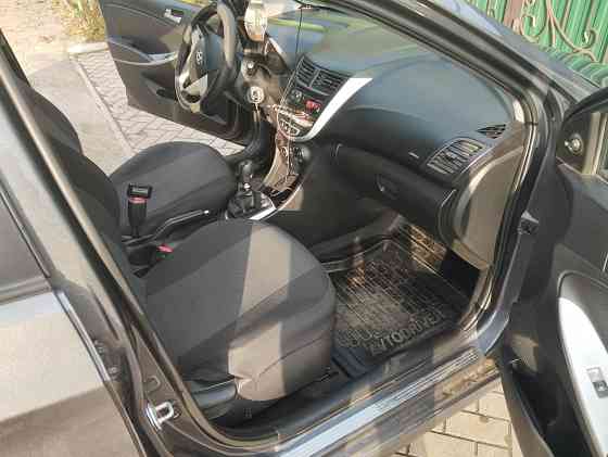 Продам авто Hyundai Accent Макеевка