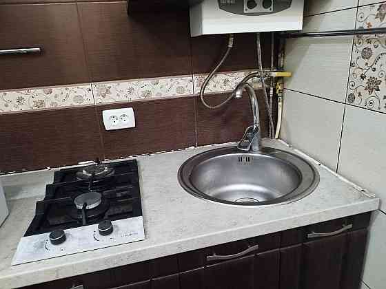 Сдам хорошую 2 ком.кв., Калининский рынок , от 25 тыс. руб. Донецк