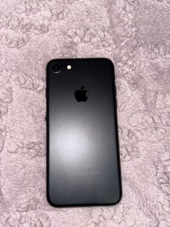 Продам iPhone 7 32GB Black Донецк