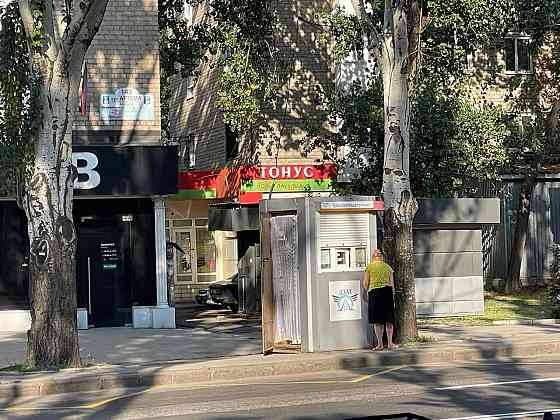 Продам коммерческое помещение 76 м Шахтерская площадь, Акула Донецк