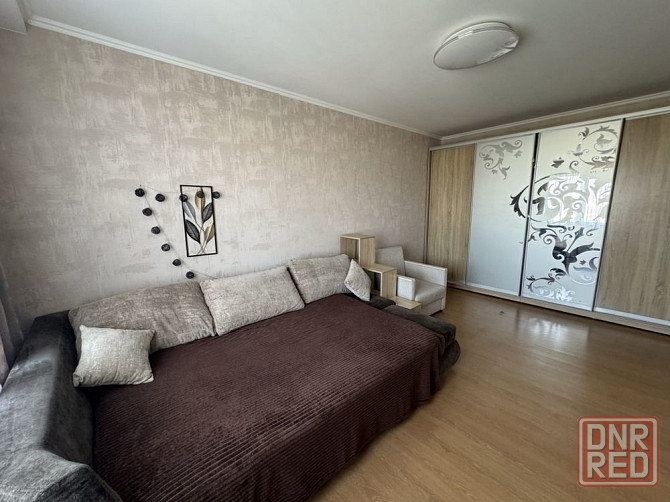 Аренда однокомнатной квартиры в Калининском районе . Ул.Лазаренко Донецк - изображение 1