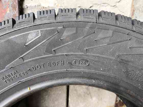 Продам зимние шины 175/70 R13 Ikon Nordman RS2 82R --- 4 500 руб/шт. Донецк