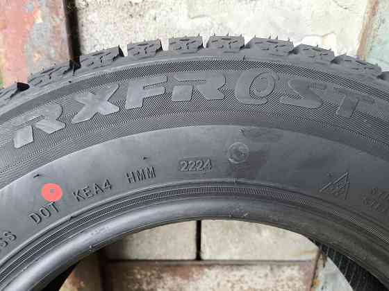 Продам зимние шины 175/70 R13 RoadX RxFrost Arctic 82T --- 3 650 руб/шт. Донецк
