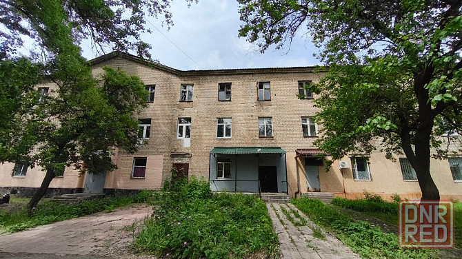 Продается третий этаж нежилого здания Шахтерск - изображение 1