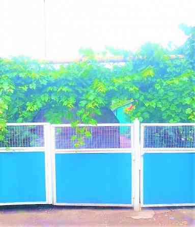 3-х комн. дом и участок земли в центре села Бугас, Волновахский район. Донецк