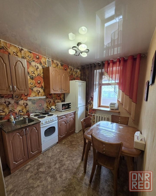 Сдаю двухкомнатную квартиру 56.0 м² этаж 4/5 город Донецк, Ворошиловский район, ориентир Изумруд Донецк - изображение 5