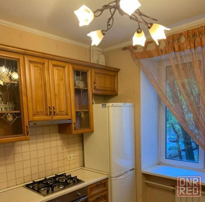 Сдаю двухкомнатную квартиру 66.0 м² этаж 2/4, город Донецк, Ворошиловский район, улица Горького, Донецк - изображение 4