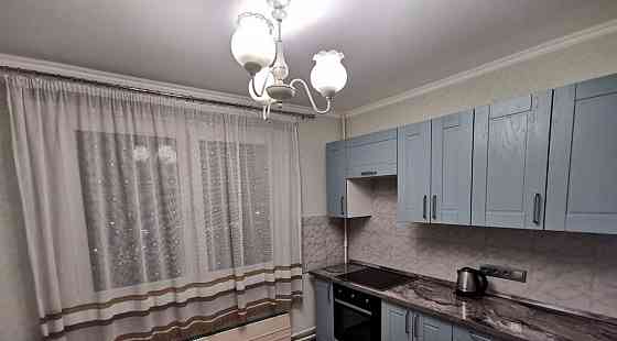 Сдаю двухкомнатную квартиру 60.0 м² этаж 6/9 город Донецк, Пролетарский район, улица Прожекторная Донецк