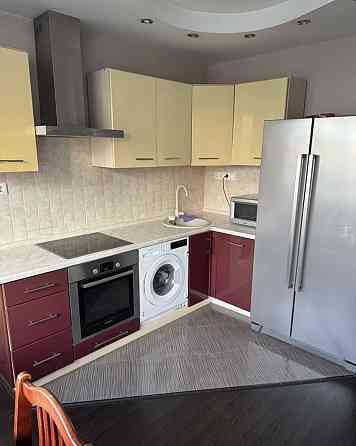 Сдаю 1-комнатную квартиру 40 м² этаж 6/9 город Донецк, Калининский район, проспект Дзержинского, Донецк