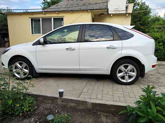 Продам Ford Focus 2.0 акпп Макеевка