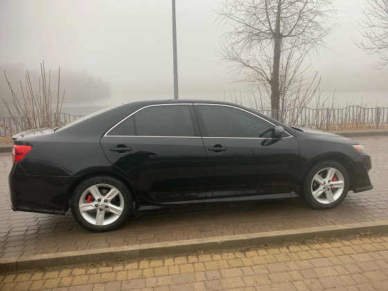 Продам: Toyota Camry 50 USA Донецк