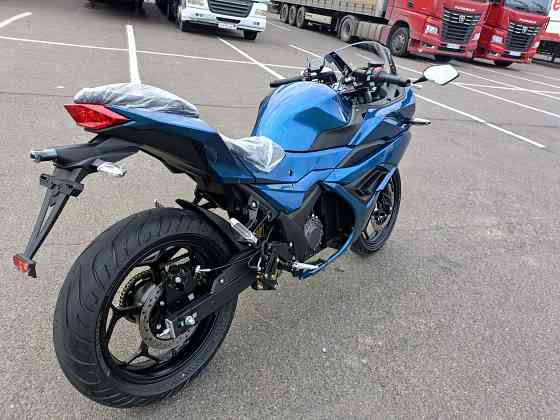 Электромотоцикл BMW RR с центральным мотором Макеевка