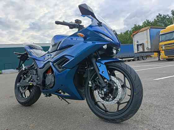Электромотоцикл BMW RR с центральным мотором Макеевка