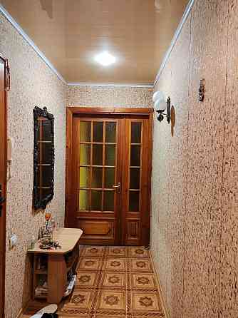 продается 2 комн кв Металлургов верх Харцызск