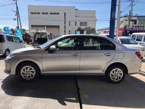 Toyota Corolla Axio 1.5 hyb CVT Донецк