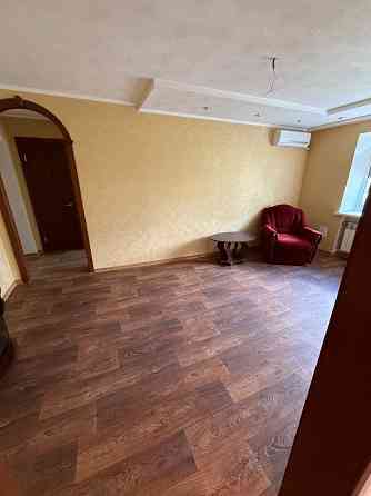 Продам 3х комнатную квартиру Донецк