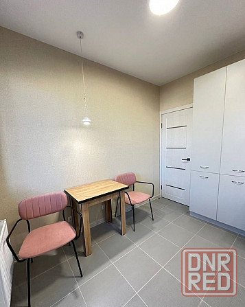 Сдаю однокомнатную квартиру 35.0 м² этаж 3/5 город Донецк, Ленинский район, улица Воровского, ориен Донецк - изображение 4