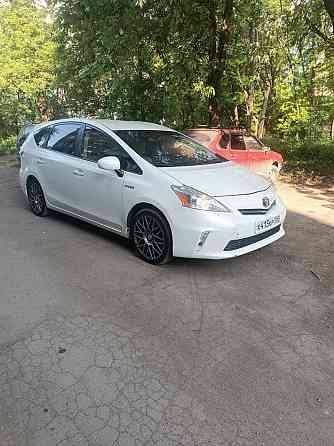 Toyota Prius v long Донецк